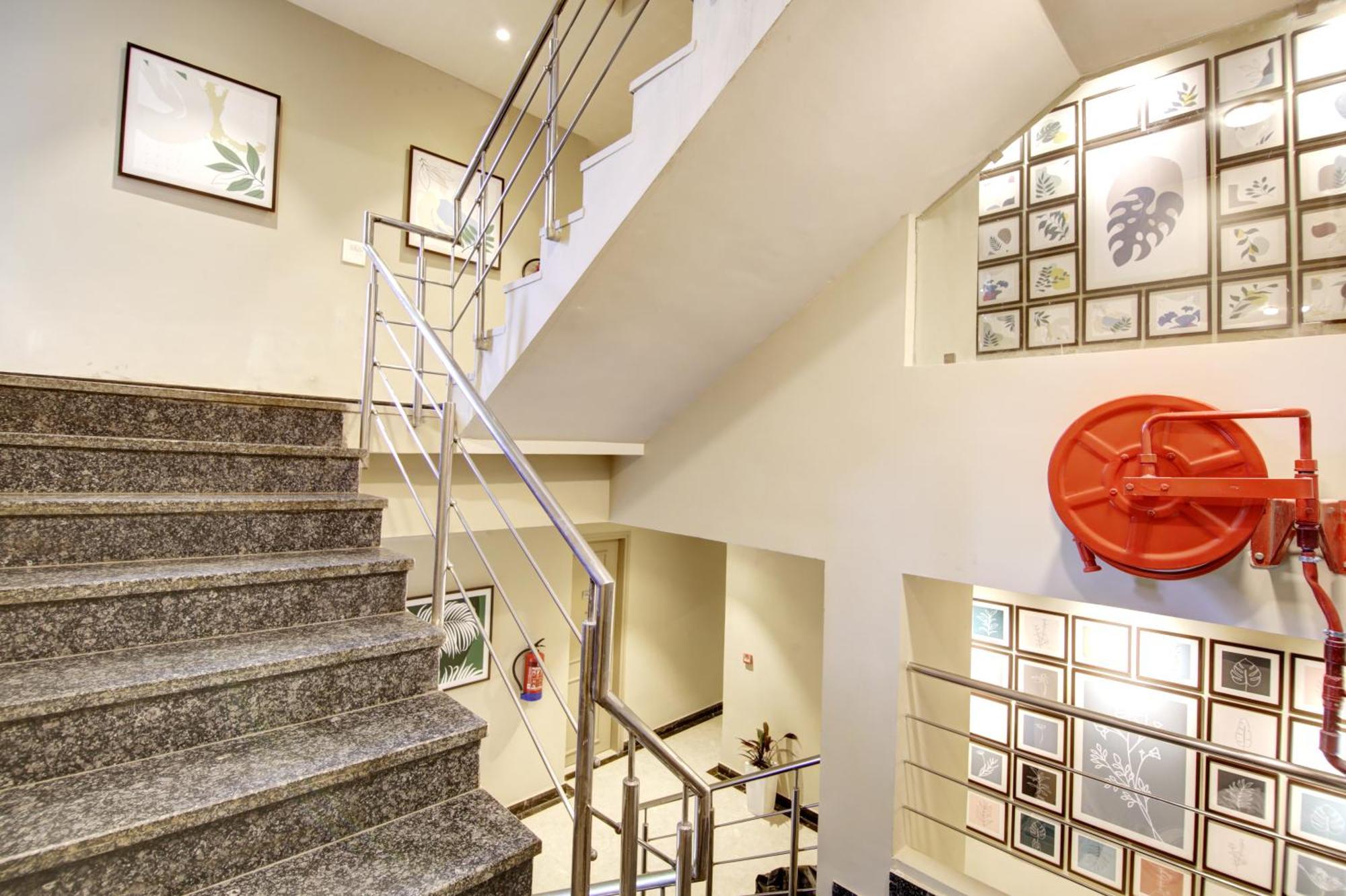Saltstayz Select - Golf Course Road Gurgaon Buitenkant foto